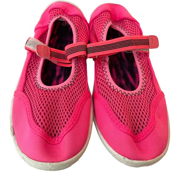 Pink Water Shoes Big Girl's size Large 2-3 - Picture 1 of 8